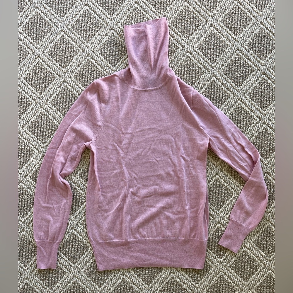 Mauve pink J. crew merino wool turtleneck sweater
